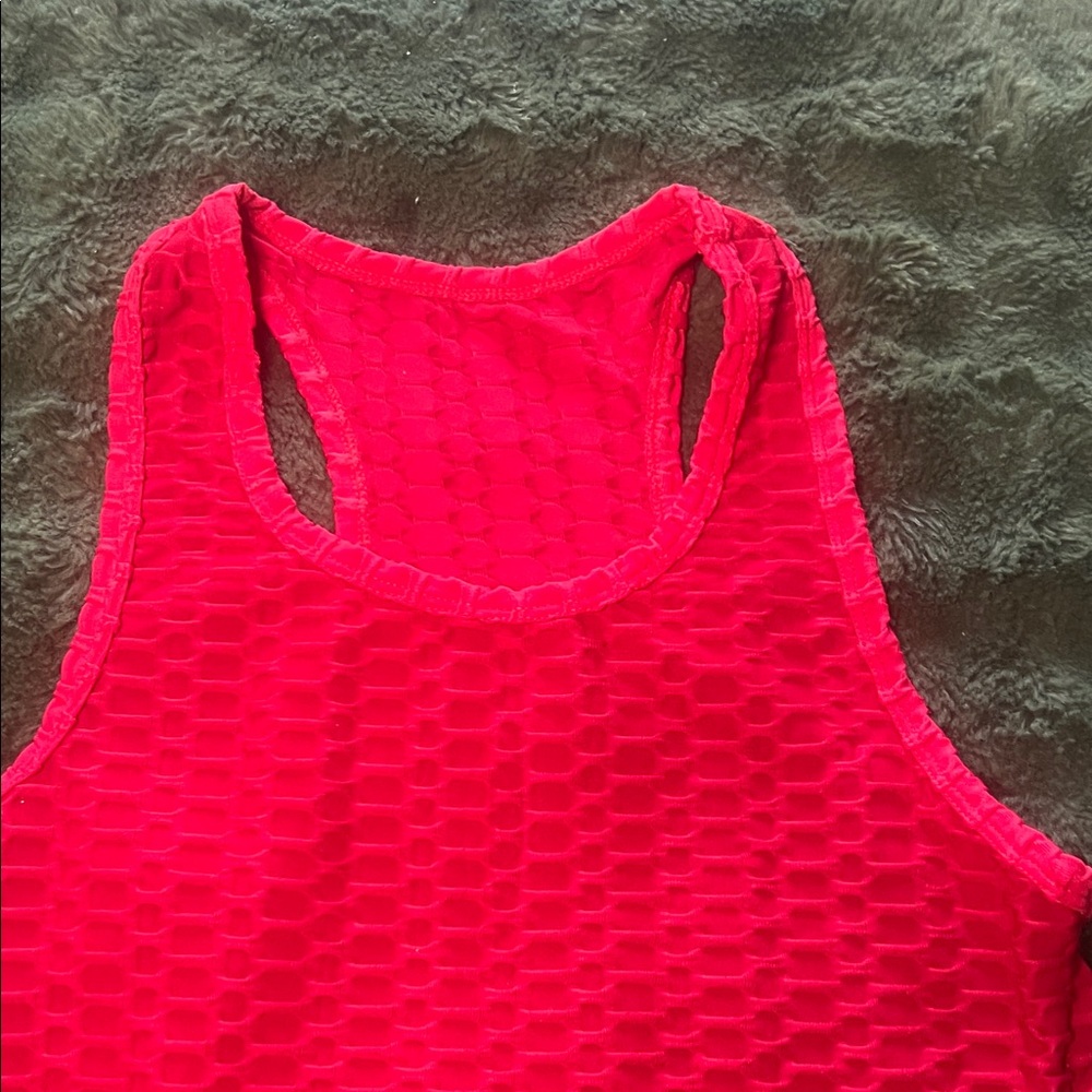 Private Label Bright Pink Textured Tank Top - Picture 2 of 3